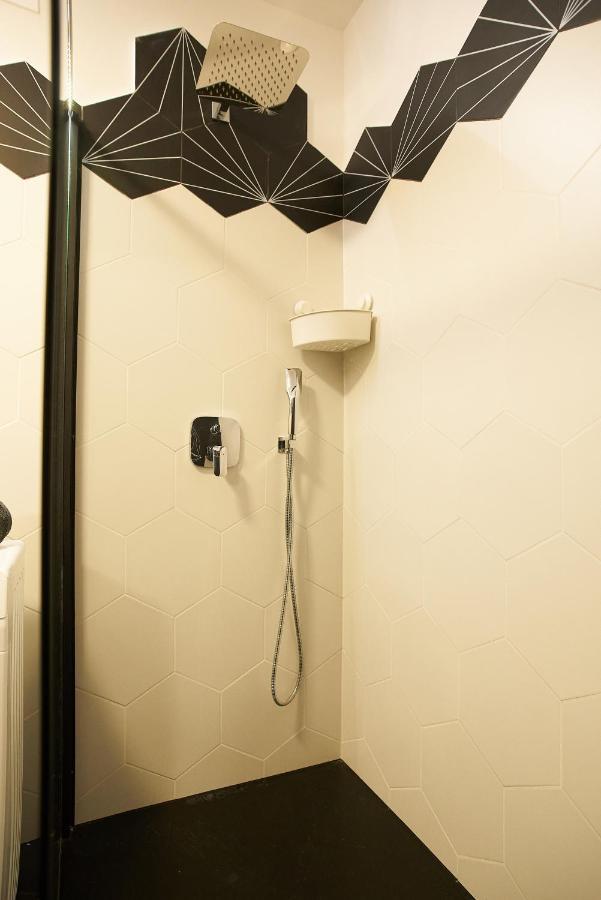 Sunlight Bronze - Szeged Apartment ภายนอก รูปภาพ